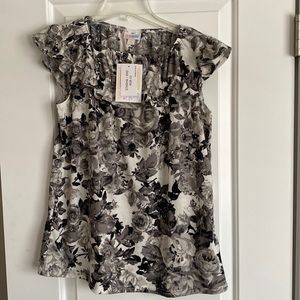 NWT Size XXS LuLaRoe Stasha Top.